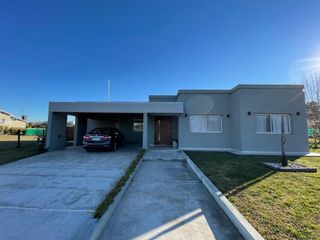 Foto 2 de CASA, VENTA, SAN MATIAS, AREA 3, LOTE al 400, 5 AMBIENTES