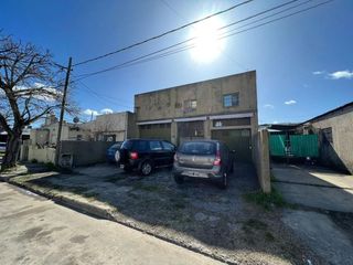 Foto 1 de Depósito en venta - 1 Oficina 1 Baño - 300Mts2 - La Plata