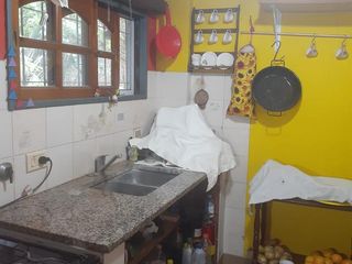 Foto 27 de Casa en venta - 3 dormitorios 1 baño - pileta y galeria - 108mts2 - La Plata