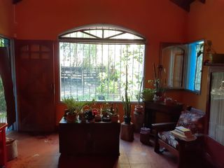 Foto 31 de Casa en venta - 3 dormitorios 1 baño - pileta y galeria - 108mts2 - La Plata