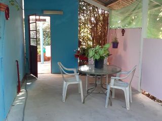 Foto 29 de Casa en venta - 3 dormitorios 1 baño - pileta y galeria - 108mts2 - La Plata
