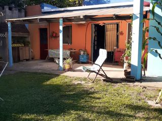 Foto 22 de Casa en venta - 3 dormitorios 1 baño - pileta y galeria - 108mts2 - La Plata