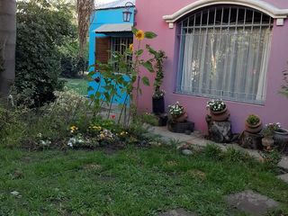 Foto 32 de Casa en venta - 3 dormitorios 1 baño - pileta y galeria - 108mts2 - La Plata
