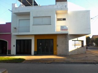 Foto 1 de Departamento en venta - 2 Dormitorios 1 Baño - 90 mts2 - Chascomus