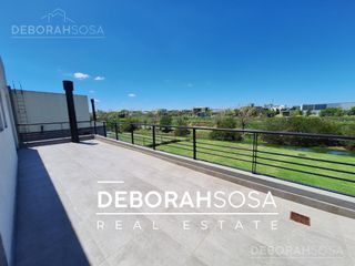Foto 12 de Casa en Venta 5 Ambientes Espejo de Agua El Cantón Golf Escobar