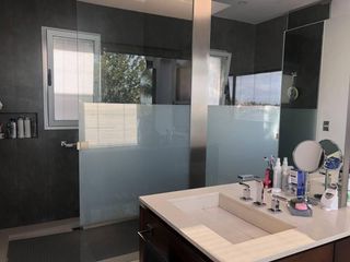Foto 25 de SANTA BARBARA | EXCELENTE CASA AL MEJOR ESPEJO DE AGUA EN VENTA.