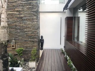 Foto 7 de SANTA BARBARA | EXCELENTE CASA AL MEJOR ESPEJO DE AGUA EN VENTA.