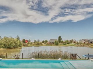 Foto 27 de Casa en venta - 5 Dormitorios 5 Baños - 820Mts2 - El Canton, Escobar