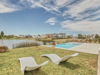 Foto 24 de Casa en venta - 5 Dormitorios 5 Baños - 820Mts2 - El Canton, Escobar