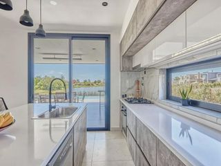 Foto 10 de Casa en venta - 5 Dormitorios 5 Baños - 820Mts2 - El Canton, Escobar