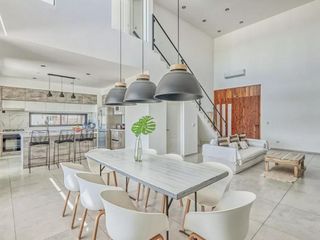 Foto 6 de Casa en venta - 5 Dormitorios 5 Baños - 820Mts2 - El Canton, Escobar