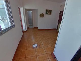 Foto 10 de PH en venta - 2 dormitorios 1 baño - 55mts2 - Bernal Este