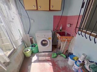 Foto 2 de PH en venta - 2 dormitorios 1 baño - 55mts2 - Bernal Este