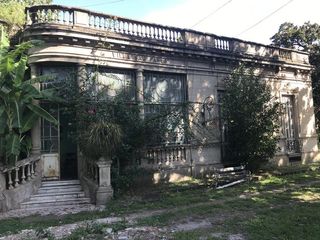 Foto 2 de SANTILLI - AV. 9 DE JULIO 440 - Lomas De Zamora