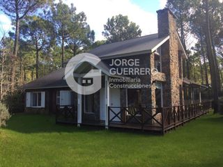 Foto 1 de Casa - Carilo