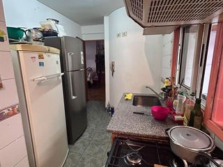 Foto 7 de SEMI PISO 3 AMBIENTES C/ 2 PATIOS - CARLOS CALVO Y MUÑIZ - 120M2 - EXC. ESTADO