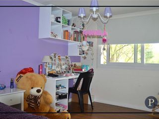 Foto 9 de Venta Excelente Chalet barrio el cardenal