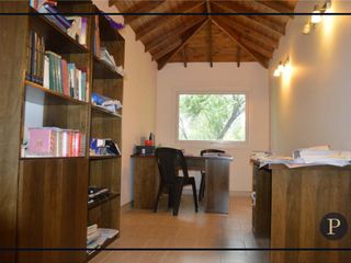 Foto 14 de Venta Excelente Chalet barrio el cardenal