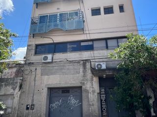 Foto 1 de Edificio multiuso en Rivadavia y Moreno
