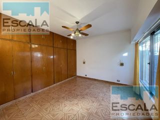 Foto 11 de CASA DE PASILLO EXCLUSIVO 3 DORM 2 PATIOS EN VENTA ARROYITO