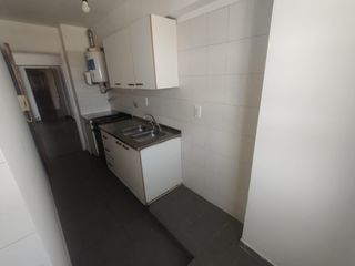 Foto 16 de Departamento en  alquiler de 3 dormitorios con cochera