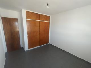 Foto 8 de Departamento en  alquiler de 3 dormitorios con cochera