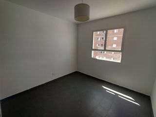 Foto 11 de Departamento en  alquiler de 3 dormitorios con cochera
