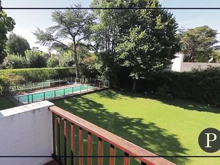 Foto 12 de Importante Chalet barrio Los Troncos