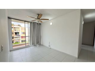 Foto 1 de Arriendo apartamento en urbanización el Cisne en Santa Marta