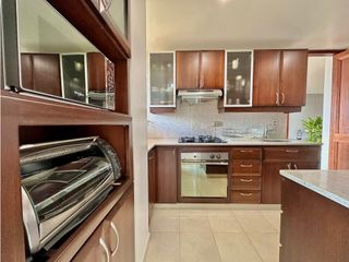Foto 9 de Apartamento en Arriendo Amoblado en Altos del Poblado