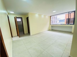 Foto 8 de Iñaquito, Edificio  en Renta, 450m2, 24 Ambientes