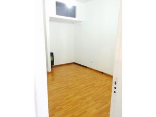 Foto 7 de Chalet y Cocheras en Venta. Oportunidad. Retasado