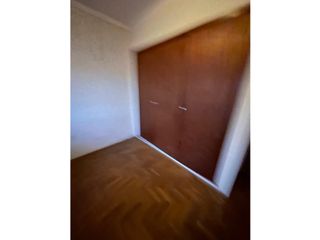 Foto 5 de Chalet en Venta 5 ambientes zona Guemes