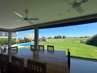 Foto 6 de Casa en  venta en Canton Golf vista abierta al GOLF hermosos atardeceres