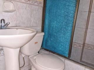 Foto 5 de Venta de casa Rentera en Cdla. Albert Gilbert. (LC)