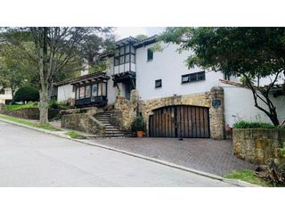 Foto 2 de Venta Casa de 830 M2 en El Refugio Bogotá