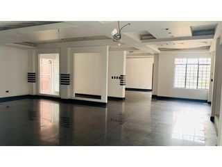 Foto 8 de Venta Casa tipo Inglés Oficinas en La Merced Bogotá