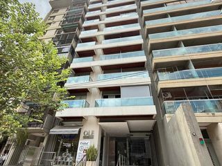 Foto 1 de Exclusivo LOFT de 1 dormitorio + escritorio y cochera, Junín al 600, Barrio Norte