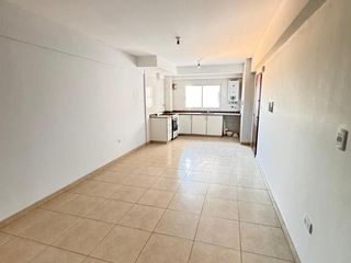 Foto 11 de Amplio departamento de 1 dormitorio seminuevo en Libertad al 200, SMT. Con amenities!