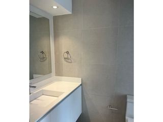 Foto 5 de Apartamento 125m2  remodelado para Arrendar en Cabrera