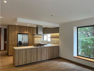 Foto 2 de Apartamento 125m2  remodelado para Arrendar en Cabrera