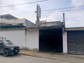 Foto 1 de VIVIENDA Y TERRENO LOTE 15 EN LA COOP. DE VIVIENDA CIUDAD NUEVA, SANTO DOMINGO
