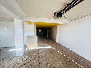 Foto 4 de El Batán Alto, Casa Comercial en Renta, 350m2