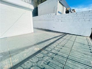 Foto 14 de El Batán Alto, Casa Comercial en Renta, 350m2