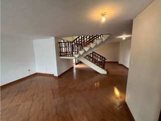 Foto 1 de La Luz, Casa en Renta, 200m2, 3 Habitaciones