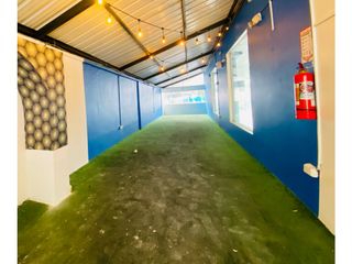 Foto 4 de Gaspar de Villarroel, Local Comercial en Renta, 200m2, 4 Ambiente