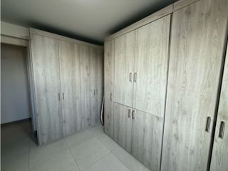 Foto 8 de Apartamento en venta en Cerritos Reservado totalmente remodelado