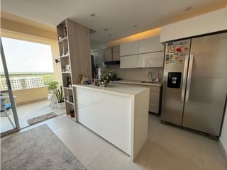 Foto 2 de Apartamento en venta en Cerritos Reservado totalmente remodelado