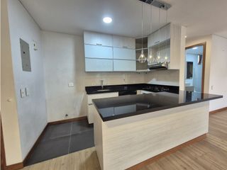 Foto 2 de VENTA APARTAMENTO POBLADO ALTO 