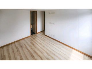 Foto 5 de Acogedor Ap con terraza Ecx Ubic  Envig Benedictinos 172m2💰1270Mill